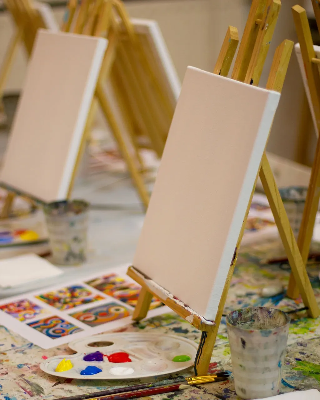 Paint your own oil canvas with a palette knife in Amsterdam — photo 5