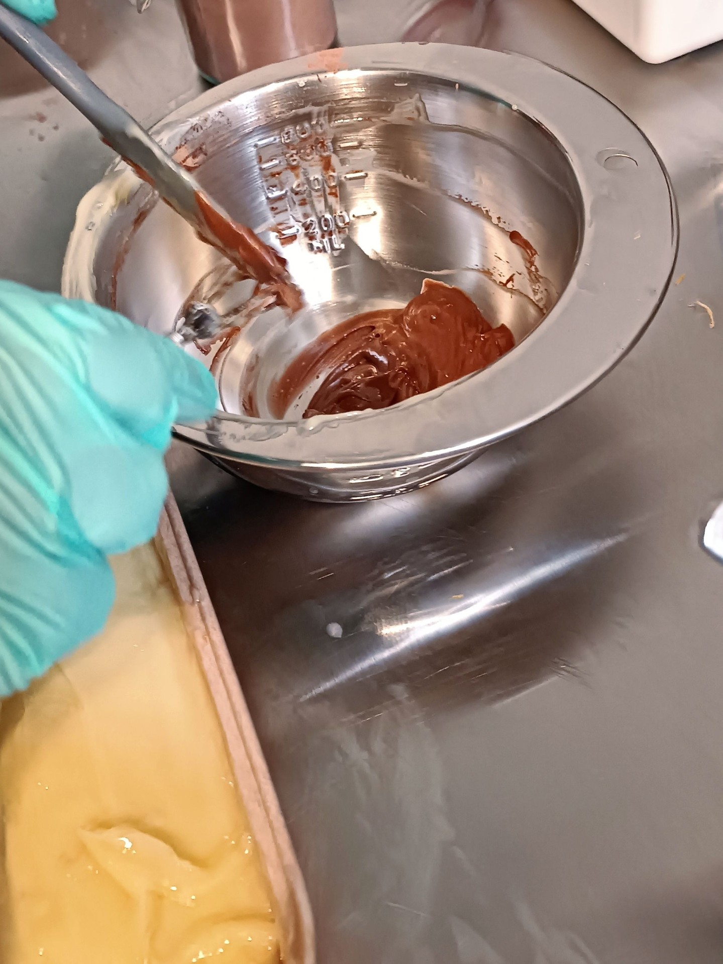 Create your own cold process soap bar in Amsterdam — photo 2