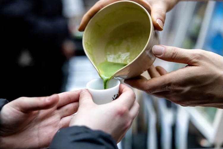 Whisk your own bowl of matcha in Amsterdam — photo 3